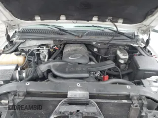 2003 GMC Yukon SLT with VIN 1GKEC13Z33R175358, listed as a IAAI auction lot 41801299 with 269,167 mi miles. Bid and sale history available at carsss.com. Image 10.