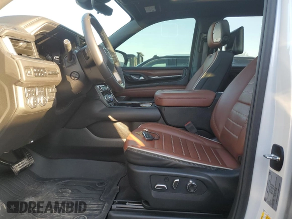2023 GMC Yukon XL Denali Ultimate with VIN 1GKS2KKL9PR557408, listed as a Copart auction lot 49269735 with 19,897 mi miles and Non Repairable. Bid and sale history available at carsss.com. Image 7.