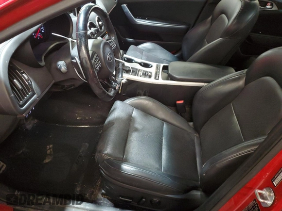 2019 Kia Stinger GT with VIN KNAE35LC5K6047361, listed as a Copart auction lot 48106325 with 130,584 mi miles and Salvage Title. Bid and sale history available at DreamBid. Image 7.