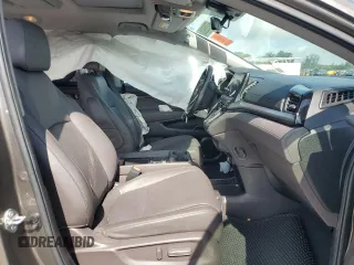 2019 Honda Odyssey Elite z VIN 5FNRL6H90KB027207, wystawiony jako Copart lot #60265905 z przebiegiem 69 313 mil mil oraz Szkoda całkowita • Salvage title. Historia ofert i sprzedaży dostępna na DreamBid. Obrazek 7.