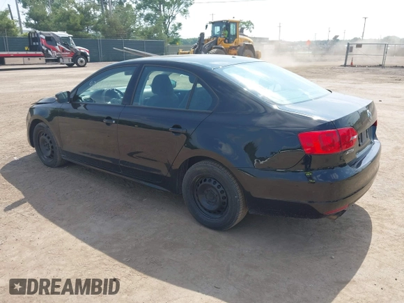 2011 Volkswagen Jetta SE с VIN 3VWDZ7AJ2BM327620, выставлен на аукционе IAAI как лот 42519312 с пробегом 216 071 миль миль и . История ставок и продаж доступна на DreamBid. Изображение 3.