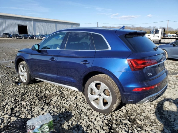 2024 Audi Q5 S line Premium Plus with VIN WA1EAAFY2R2028285, listed as a Copart auction lot 44526175 with 0 mi miles and Salvage Title. Bid and sale history available at carsss.com. Image 2.