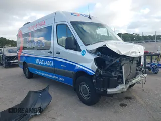 2023 Mercedes-Benz Sprinter Passenger with VIN W1Z4NGHY0PT125750, listed as a IAAI auction lot 41123608 with 47,529 mi miles. Bid and sale history available at carsss.com. Image 1.