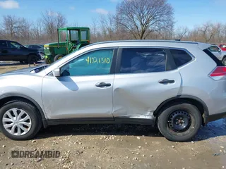 2016 Nissan Rogue S with VIN JN8AT2MV2GW136316, listed as a IAAI auction lot 41921310 with 131,463 mi miles. Bid and sale history available at carsss.com. Image 14.