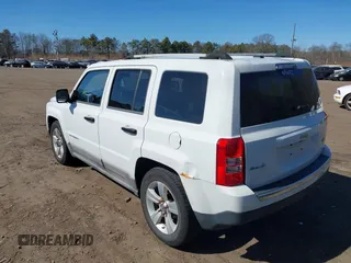 2011 Jeep Patriot Latitude X with VIN 1J4NF4GB8BD129225, listed as a IAAI auction lot 41784098 with 162,786 mi miles and . Bid and sale history available at DreamBid. Image 6.
