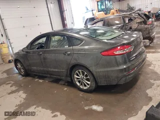 2019 Ford Fusion SE with VIN 3FA6P0HD1KR134313, listed as a IAAI auction lot 41024340 with 134,381 mi miles. Bid and sale history available at carsss.com. Image 14.
