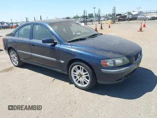 2004 Volvo S60 с VIN YV1RS59V442369011, выставлен на аукционе IAAI как лот 42507173 с пробегом 136 829 миль миль и . История ставок и продаж доступна на DreamBid. Изображение 1.