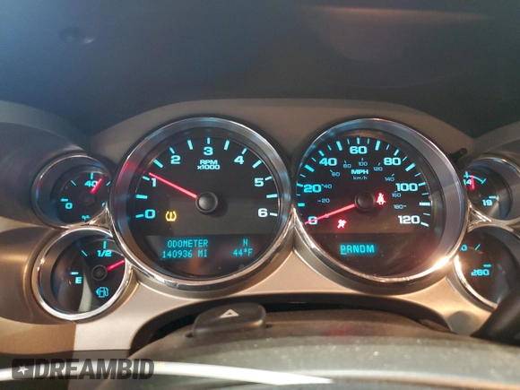 2011 Chevrolet Silverado 1500 LT with VIN 3GCPKSE33BG272919, listed as a Copart auction lot 51227155 with 140,936 mi miles and Salvage Title. Bid and sale history available at DreamBid. Image 9.