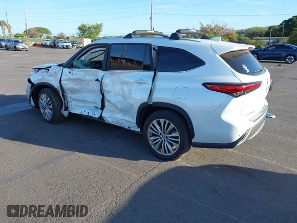2023 Toyota Highlander L with VIN 5TDKDRAH8PS009638, listed as a IAAI auction lot 42544860 with Not provided miles and . Bid and sale history available at DreamBid. Image 3.