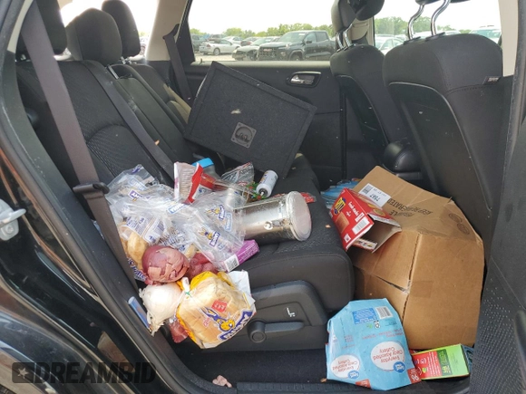 2017 Dodge Journey SXT with VIN 3C4PDCBB9HT576994, listed as a Copart auction lot 60420175 with 115,257 mi miles and Salvage title. Bid and sale history available at DreamBid. Image 10.