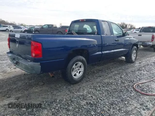2005 Dodge Dakota ST with VIN 1D7HE22K75S242803, listed as a IAAI auction lot 41383968 with 160,295 mi miles and . Bid and sale history available at DreamBid. Image 4.