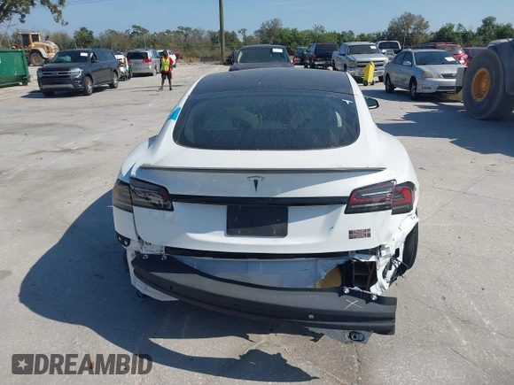 2022 Tesla Model S Plaid with VIN 5YJSA1E64NF484904, listed as a IAAI auction lot 41594464 with 25,299 mi miles and . Bid and sale history available at DreamBid. Image 15.