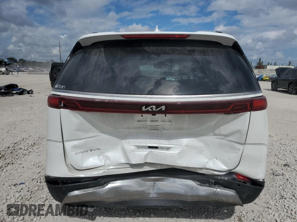 2023 Kia Carnival SX with VIN KNDNE5H35P6222267, listed as a Copart auction lot 45016015 with 45,810 mi miles and Non Repairable. Bid and sale history available at carsss.com. Image 6.