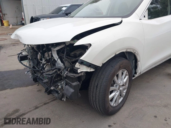 2018 Nissan Rogue SV with VIN KNMAT2MT7JP593232, listed as a IAAI auction lot 42141416 with 34,373 mi miles and . Bid and sale history available at carsss.com. Image 6.