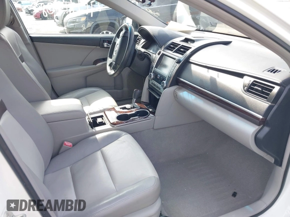 2012 Toyota Camry SE with VIN 4T1BK1FK0CU505465, listed as a IAAI auction lot 41781408 with 130,884 mi miles. Bid and sale history available at carsss.com. Image 5.