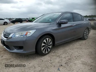 2015 Honda Accord Touring with VIN 1HGCR6F70FA013023, listed as a Copart auction lot 56023805 with 63,558 mi miles and Salvage title. Bid and sale history available at DreamBid. Image 1.