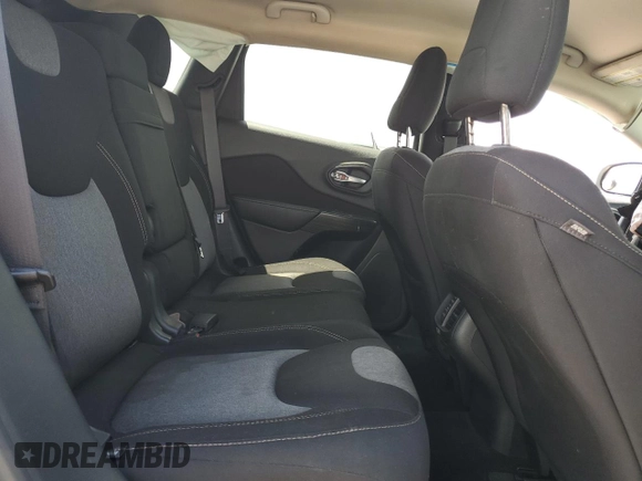 2017 Jeep Cherokee Altitude z VIN 1C4PJLAS3HW541226, wystawiony jako Copart lot #61276275 z przebiegiem 117 934 mil mil oraz Szkoda całkowita • Salvage title. Historia ofert i sprzedaży dostępna na DreamBid. Obrazek 10.