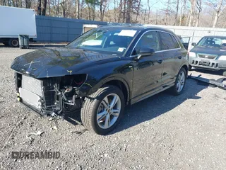 2022 Audi Q3 S line Premium Plus z VIN WA1EECF34N1048557, wystawiony jako IAAI lot #41758015 z przebiegiem 38 234 mil mil oraz . Historia ofert i sprzedaży dostępna na DreamBid. Obrazek 17.