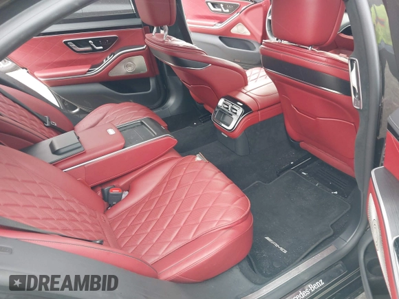2022 Mercedes-Benz S 500 with VIN W1K6G6DB0NA148354, listed as a IAAI auction lot 41724082 with 34,116 mi miles and . Bid and sale history available at DreamBid. Image 8.