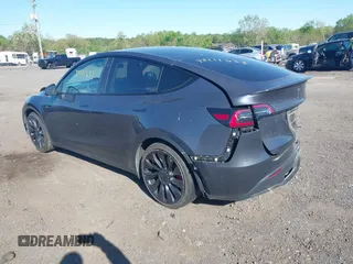 2022 Tesla Model Y Performance with VIN 7SAYGDEF9NF326944, listed as a IAAI auction lot 42111633 with Not Provided miles and . Bid and sale history available at DreamBid. Image 3.