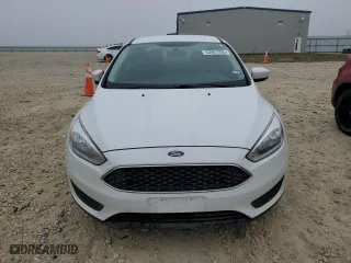 2018 Ford Focus SE with VIN 1FADP3F22JL207518, listed as a Copart auction lot 43001325 with 51,919 mi miles and Clean Title. Bid and sale history available at carsss.com. Image 5.