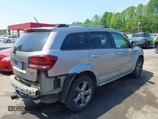 2015 Dodge Journey Crossroad z VIN 3C4PDCGG1FT692093, wystawiony jako IAAI lot #42161540 z przebiegiem 175 454 mil mil oraz . Historia ofert i sprzedaży dostępna na DreamBid. Obrazek 4.