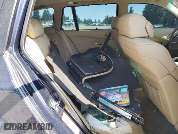 2007 BMW 5 Series 530xi with VIN WBANN73567CN04968, listed as a Copart auction lot 61217315 with 98,153 mi miles and Salvage title. Bid and sale history available at DreamBid. Image 10.
