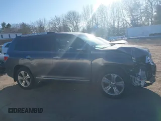 2012 Toyota Highlander Limited with VIN 5TDDK3EH3CS151170, listed as a IAAI auction lot 41710186 with 199,412 mi miles. Bid and sale history available at carsss.com. Image 13.