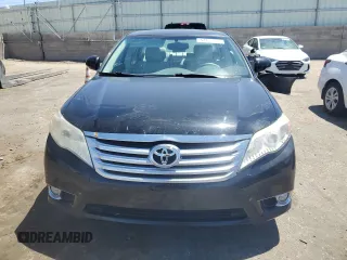 2012 Toyota Avalon z VIN 4T1BK3DB4CU444121, wystawiony jako Copart lot #54421985 z przebiegiem 108 838 mil mil oraz Szkoda całkowita • Salvage title. Historia ofert i sprzedaży dostępna na DreamBid. Obrazek 5.