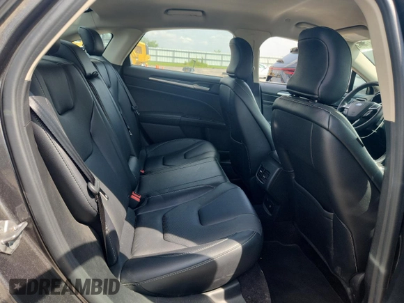 2017 Ford Fusion Titanium with VIN 3FA6P0SU5HR134672, listed as a Copart auction lot 64281645 with 97,284 mi miles and Clean title. Bid and sale history available at DreamBid. Image 10.