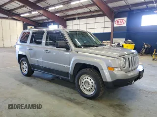 2017 Jeep Patriot 75th Anniversary z VIN 1C4NJRBB0HD142147, wystawiony jako Copart lot #56277075 z przebiegiem 144 251 mil mil oraz Czysty tytuł • Clean title. Historia ofert i sprzedaży dostępna na DreamBid. Obrazek 4.