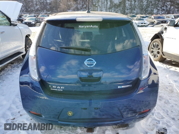 2017 Nissan LEAF S with VIN 1N4BZ0CP8HC305639, listed as a Copart auction lot 42585895 with 21,897 mi miles and Salvage Title. Bid and sale history available at carsss.com. Image 6.