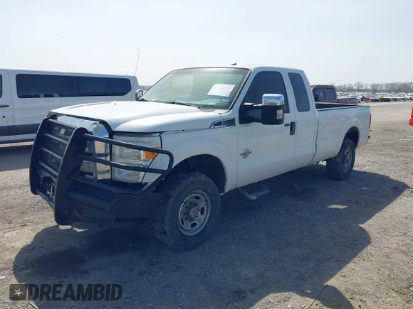 2013 Ford F-250 XL with VIN 1FT7X2BT1DEA74405, listed as a IAAI auction lot 41742953 with 443,862 mi miles and . Bid and sale history available at DreamBid. Image 17.