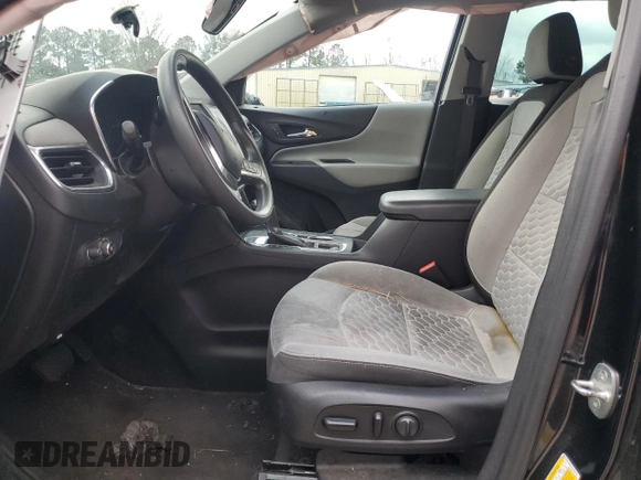 2020 Chevrolet Equinox LS z VIN 2GNAX5EV9L6145770, wystawiony jako Copart lot #86485614 z przebiegiem 129 950 mil mil oraz Szkoda całkowita • Salvage title. Historia ofert i sprzedaży dostępna na DreamBid. Obrazek 7.