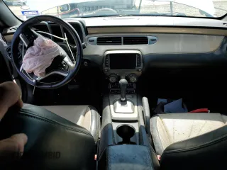 2014 Chevrolet Camaro LT with VIN 2G1FC3D3XE9145902, listed as a Copart auction lot 48746525 with 81,177 mi miles and Salvage title. Bid and sale history available at DreamBid. Image 8.