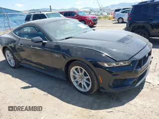 2024 Ford Mustang GT with VIN 1FA6P8CFXR5422836, listed as a IAAI auction lot 42485136 with 8,437 mi miles and . Bid and sale history available at DreamBid. Image 1.