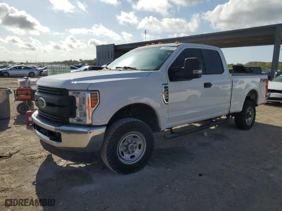 2018 Ford Super Duty F-250 SRW XL with VIN 1FT7X2B65JEB49886, listed as a Copart auction lot 51084575 with 0 mi miles and Clean Title. Bid and sale history available at carsss.com. Image 1.