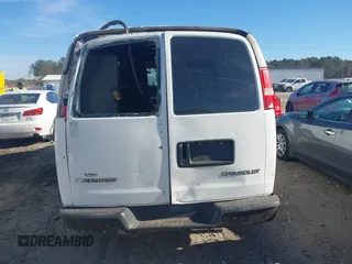 2005 Chevrolet Express Cargo with VIN 1GCFG15X351206710, listed as a IAAI auction lot 40946502 with 242,421 mi miles and . Bid and sale history available at DreamBid. Image 15.