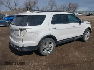 2017 Ford Explorer XLT z VIN 1FM5K8D88HGB14485, wystawiony jako IAAI lot #41654969 z przebiegiem 142 827 mil mil oraz . Historia ofert i sprzedaży dostępna na DreamBid. Obrazek 4.