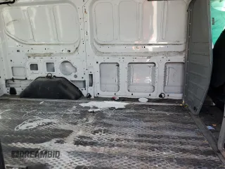 2017 Ford Transit с VIN 1FTYE1ZM1HKB43653, выставлен на аукционе Copart как лот 53069015 с пробегом 204 390 миль миль и Списание • Salvage title. История ставок и продаж доступна на DreamBid. Изображение 12.