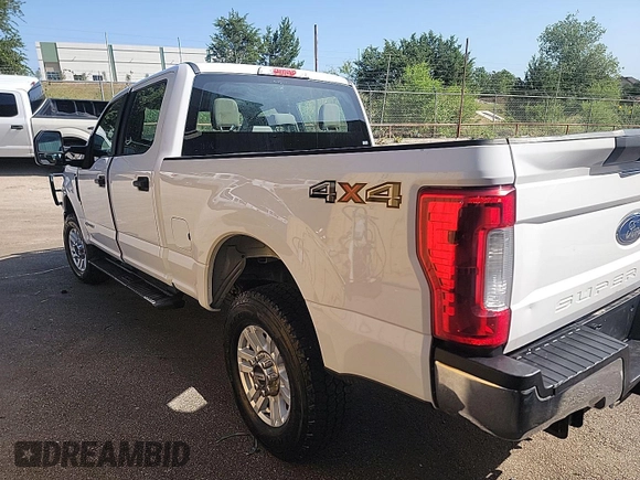 2019 Ford F-250 XL z VIN 1FT7W2BT4KEG48172, wystawiony jako IAAI lot #42556049 z przebiegiem 89 463 mil mil oraz . Historia ofert i sprzedaży dostępna na DreamBid. Obrazek 17.