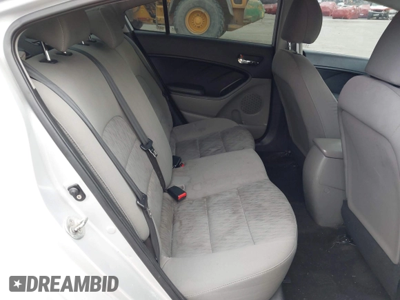 2015 Kia Forte LX with VIN KNAFK4A69F5437163, listed as a IAAI auction lot 42014912 with 220,953 mi miles and . Bid and sale history available at carsss.com. Image 8.