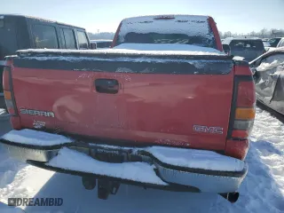 2007 GMC Sierra 2500HD Classic SLT with VIN 1GTHK23D97F155130, listed as a Copart auction lot 87254804 with 306,486 mi miles and Salvage Title. Bid and sale history available at carsss.com. Image 6.