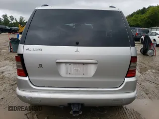 2000 Mercedes-Benz M-Class with VIN 4JGAB54E5YA202352, listed as a Copart auction lot 73734624 with 295,895 mi miles and Salvage Title. Bid and sale history available at carsss.com. Image 6.