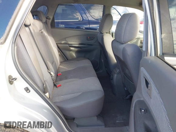 2006 Hyundai Tucson GL with VIN KM8JM12B26U469326, listed as a IAAI auction lot 42204742 with 240,998 mi miles. Bid and sale history available at carsss.com. Image 8.