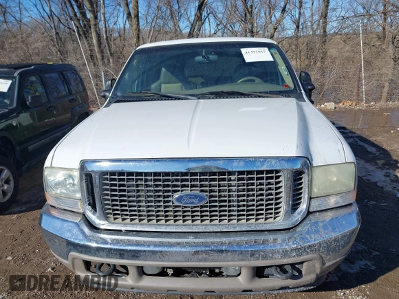 2002 Ford Excursion Limited z VIN 1FMNU43S32ED21966, wystawiony jako IAAI lot #41395015 z przebiegiem 224 696 mil mil oraz . Historia ofert i sprzedaży dostępna na DreamBid. Obrazek 6.