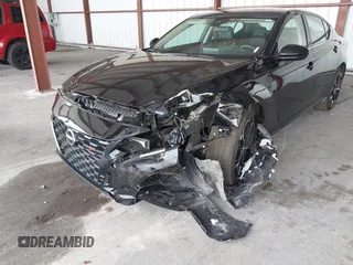 2024 Nissan Altima SR z VIN 1N4BL4CV9RN372862, wystawiony jako IAAI lot #42377093 z przebiegiem 27 176 mil mil oraz . Historia ofert i sprzedaży dostępna na DreamBid. Obrazek 6.