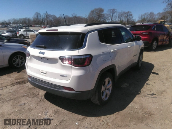2018 Jeep Compass Latitude with VIN 3C4NJCBB3JT227044, listed as a IAAI auction lot 41853868 with 75,356 mi miles. Bid and sale history available at carsss.com. Image 4.