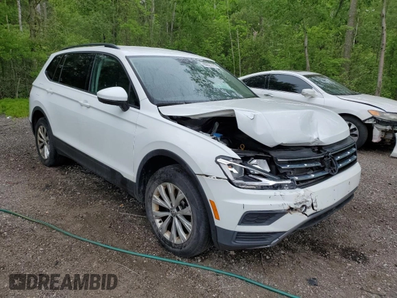 2019 Volkswagen Tiguan S z VIN 3VV0B7AX4KM034250, wystawiony jako Copart lot #60025375 z przebiegiem 116 778 mil mil oraz Czysty tytuł • Clean title. Historia ofert i sprzedaży dostępna na DreamBid. Obrazek 4.