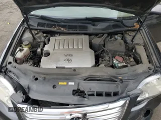 2008 Toyota Avalon XL z VIN 4T1BK36B88U293692, wystawiony jako Copart lot #55446035 z przebiegiem 182 008 mil mil oraz Szkoda całkowita • Salvage title. Historia ofert i sprzedaży dostępna na DreamBid. Obrazek 11.